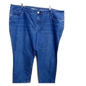 Avenue Women’s plus size 26P Straight Leg Jeans